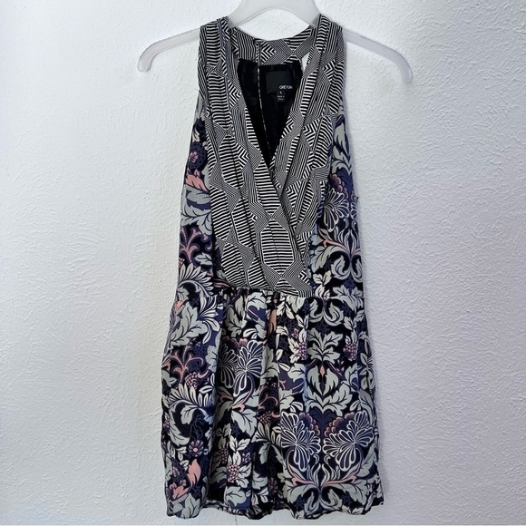 - Greylin Morris silk crepe romper blue and pink - Picture 5 of 12